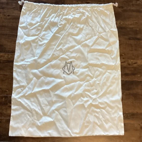 RIMOWA White Travel Dust Bag New without tags. Never used. - Picture 2 of 2